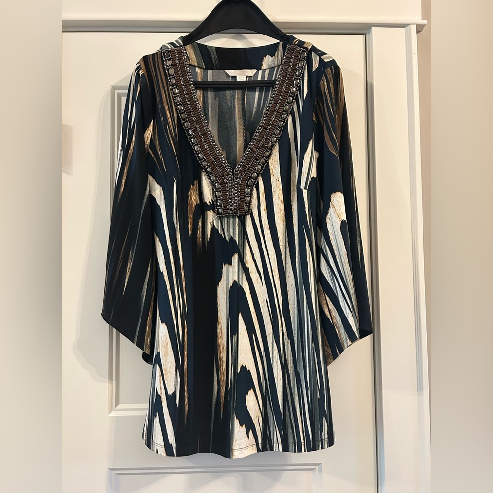 BOSTON PROPER Soft Flowy Top with Beaded Neckline Sz S